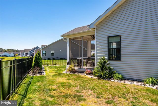 24040 MIDDLETON DR, Selbyville, DE 19975