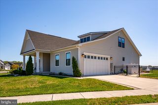24040 MIDDLETON DR, Selbyville, DE 19975