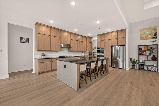 4910 Creekbend Drive, Fulshear, TX 77441