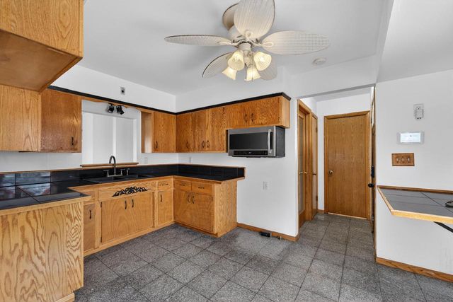 6458 N Landers STREET, Milwaukee, WI 53223