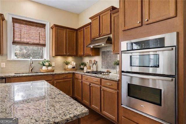 914 Urban Ash Court, Alpharetta, GA 30022