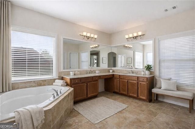 914 Urban Ash Court, Alpharetta, GA 30022