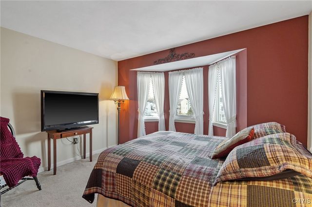 8205 Boatwatch Drive, Clay, NY 13027