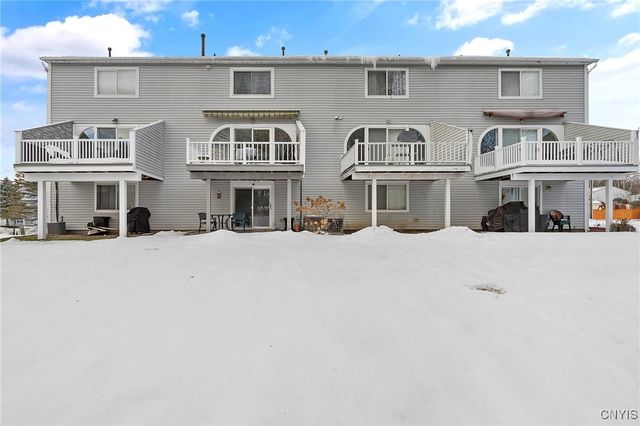 8205 Boatwatch Drive, Clay, NY 13027