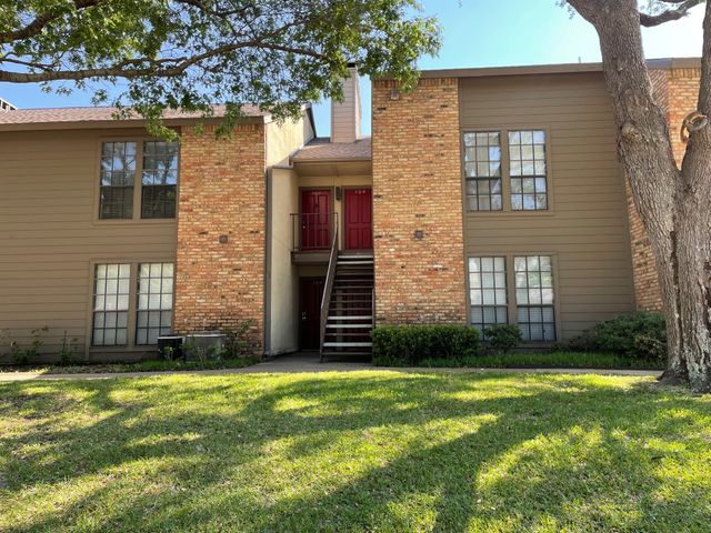 15221 Berry Trail 106, Dallas, TX 75248