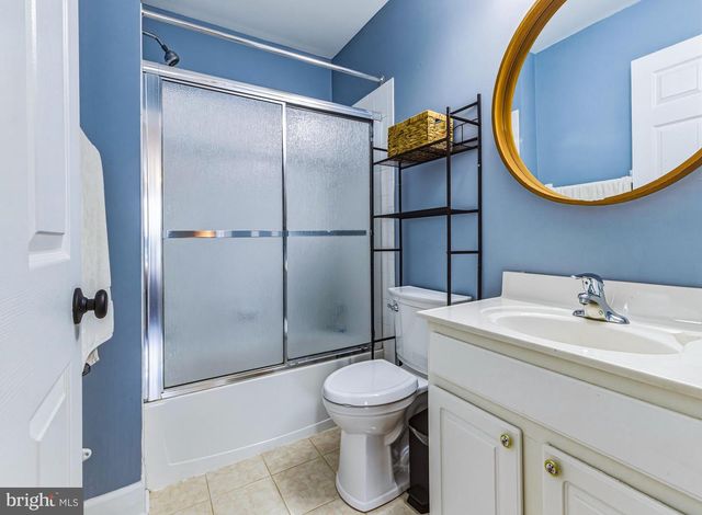 6402 BALTIMORE DR, Marlton, NJ 08053