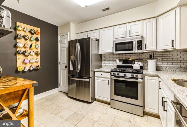 6402 BALTIMORE DR, Marlton, NJ 08053