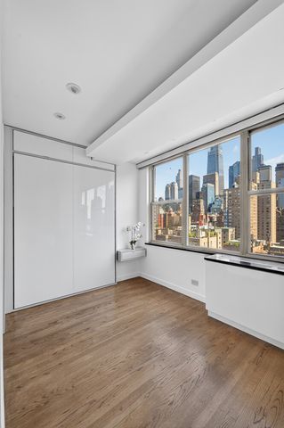 155 E 34th St Apt 20K, New York City, NY 10016