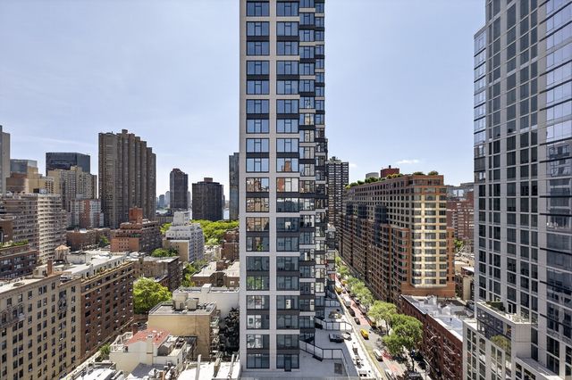 155 E 34th St Apt 20K, New York City, NY 10016