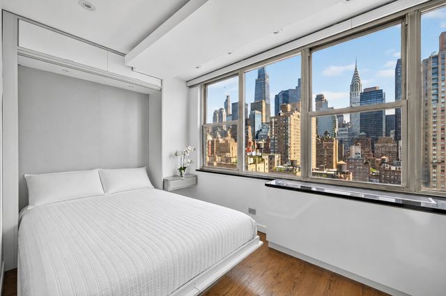 155 E 34th St Apt 20K, New York City, NY 10016