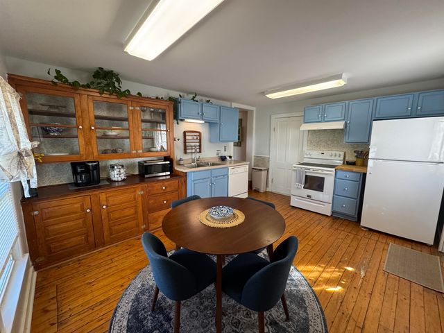 1083 Main Street, Bennington, VT 05201