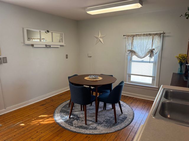 1083 Main Street, Bennington, VT 05201