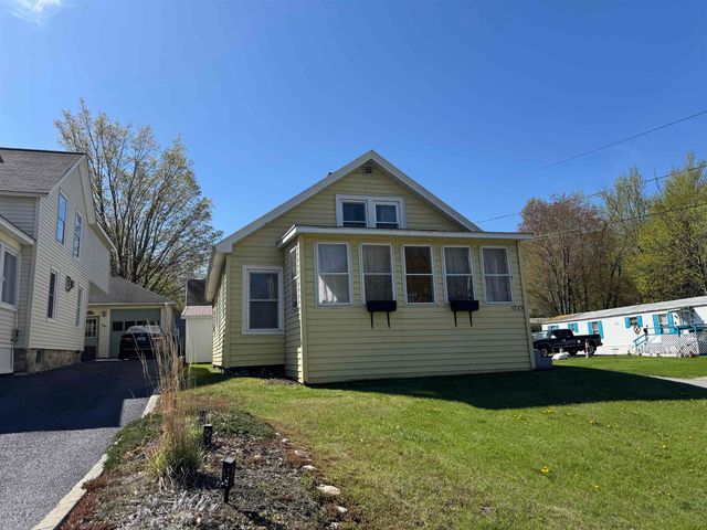 1083 Main Street, Bennington, VT 05201