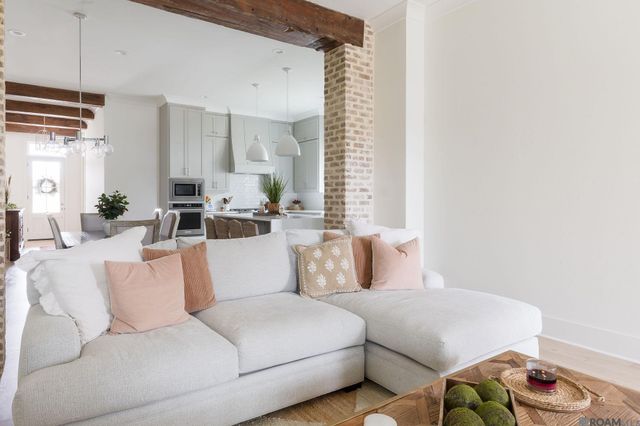 1126 Ivy Ct, Denham Springs, LA 70726