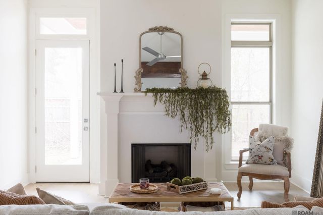 1126 Ivy Ct, Denham Springs, LA 70726