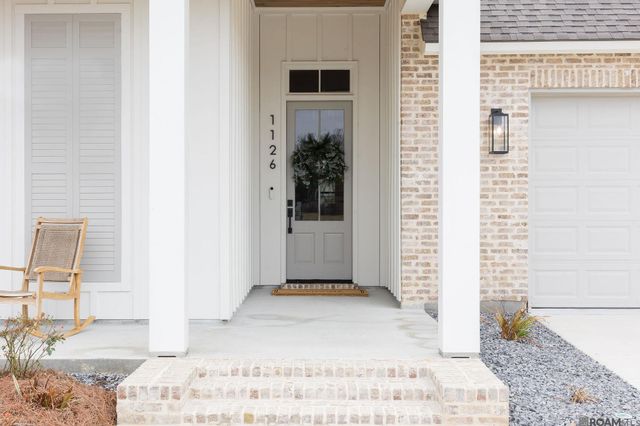 1126 Ivy Ct, Denham Springs, LA 70726