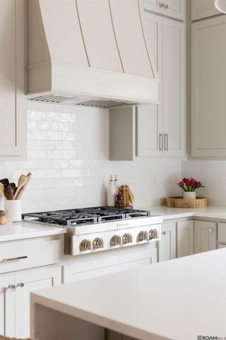 1126 Ivy Ct, Denham Springs, LA 70726