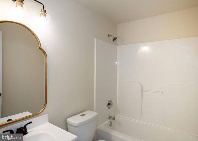 10021 HUME CT, Bristow, VA 20136