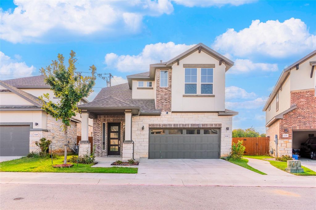 1241 Summerbrooke CIR, Leander, TX 78641