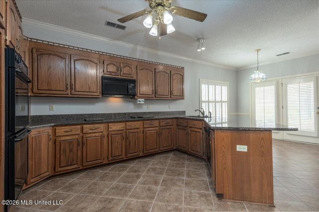 6555 Masters Drive, Olive Branch, MS 38654