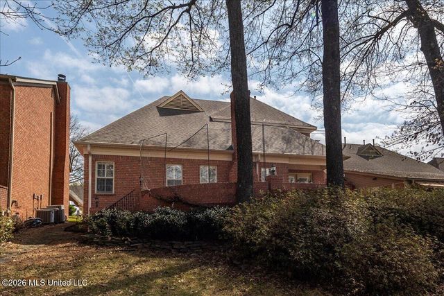 6555 Masters Drive, Olive Branch, MS 38654