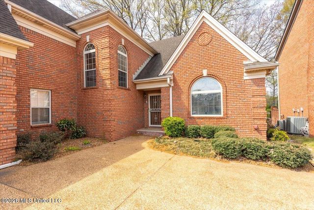 6555 Masters Drive, Olive Branch, MS 38654