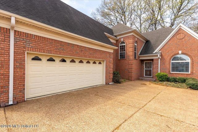 6555 Masters Drive, Olive Branch, MS 38654