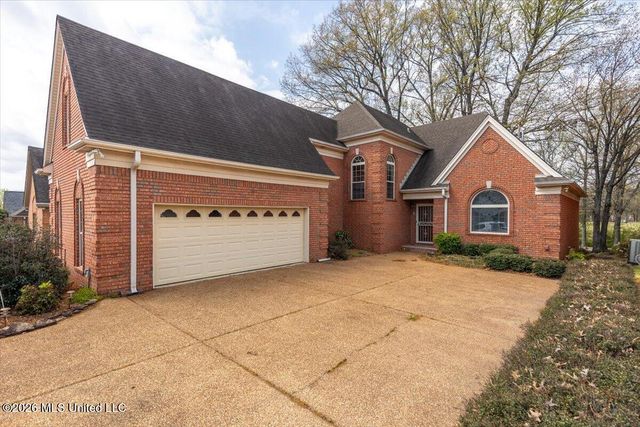 6555 Masters Drive, Olive Branch, MS 38654