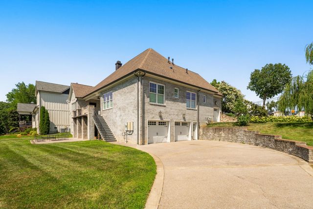 3333 Trimble Rd, Nashville, TN 37215