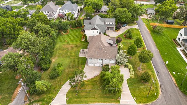 3333 Trimble Rd, Nashville, TN 37215
