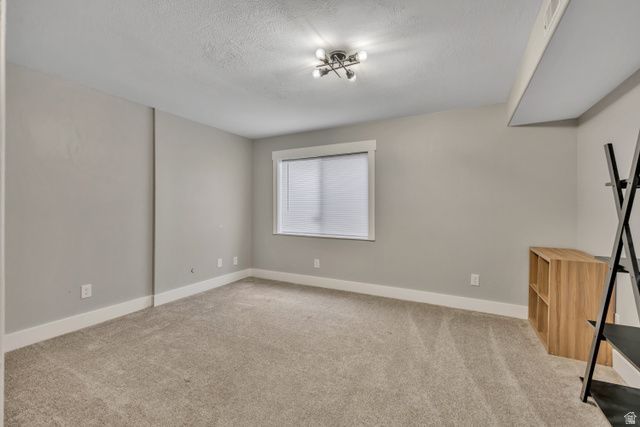 12442 S MOSSBERG DR, Herriman, UT 84096