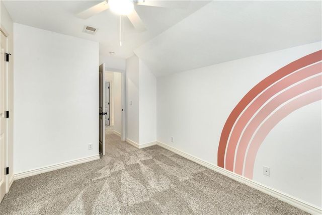 929 SW 33rd Street, Lee's Summit, MO 64082