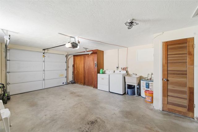 3904 REDWOOD DRIVE, Holiday, FL 34691