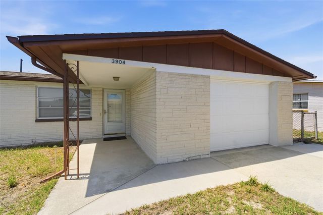 3904 REDWOOD DRIVE, Holiday, FL 34691