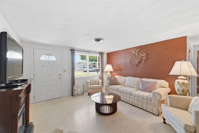 3904 REDWOOD DRIVE, Holiday, FL 34691