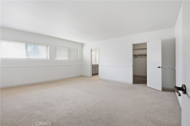 853 S Le Doux, Los Angeles, CA 90035