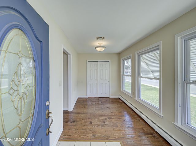 59 Guadeloupe Drive, Toms River, NJ 08757