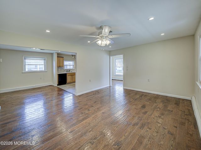 59 Guadeloupe Drive, Toms River, NJ 08757