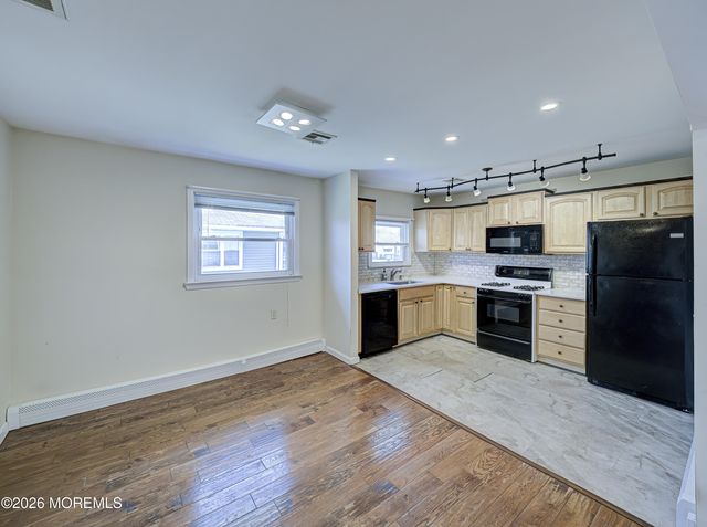 59 Guadeloupe Drive, Toms River, NJ 08757