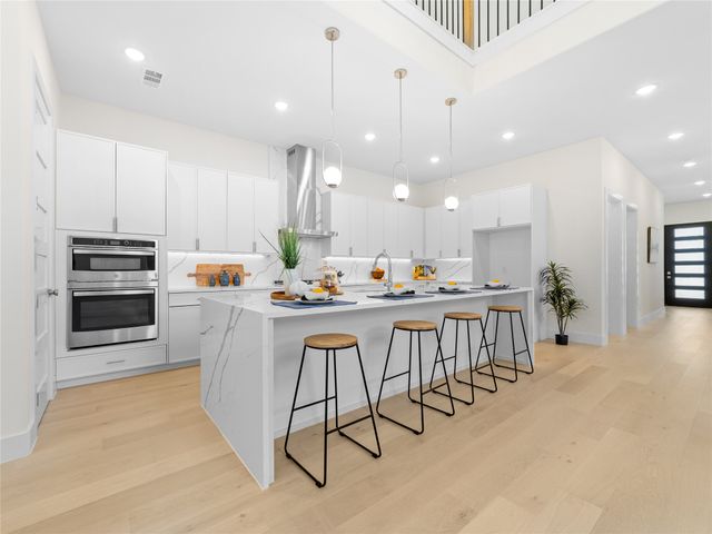 426 Martinique Avenue, Dallas, TX 75223