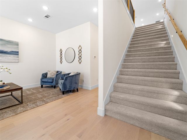 426 Martinique Avenue, Dallas, TX 75223