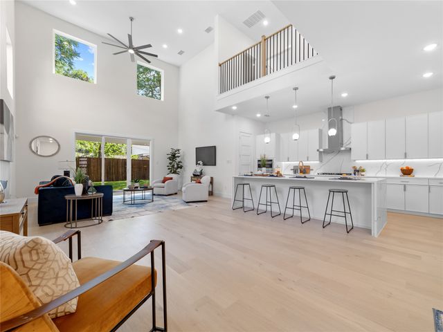 426 Martinique Avenue, Dallas, TX 75223
