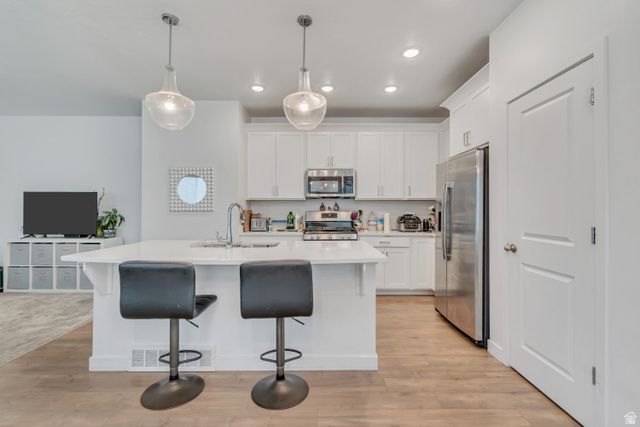 4428 W GLENDON DR, Lehi, UT 84048