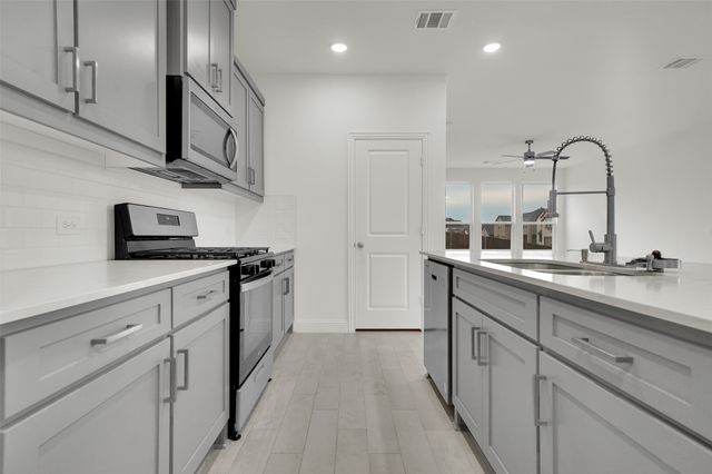 2901 Isla Terrace, Princeton, TX 75407