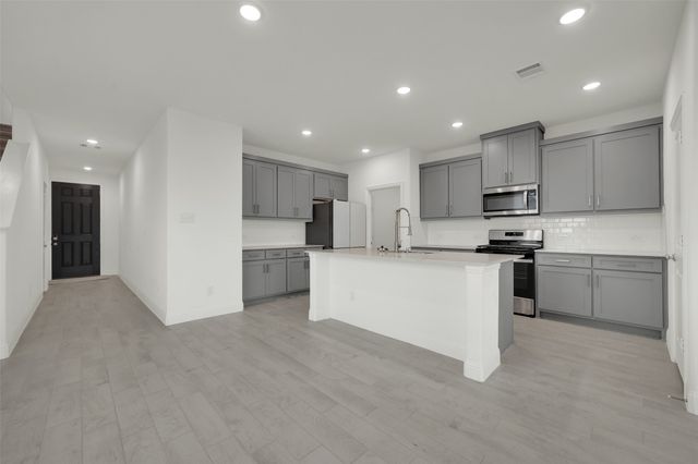 2901 Isla Terrace, Princeton, TX 75407