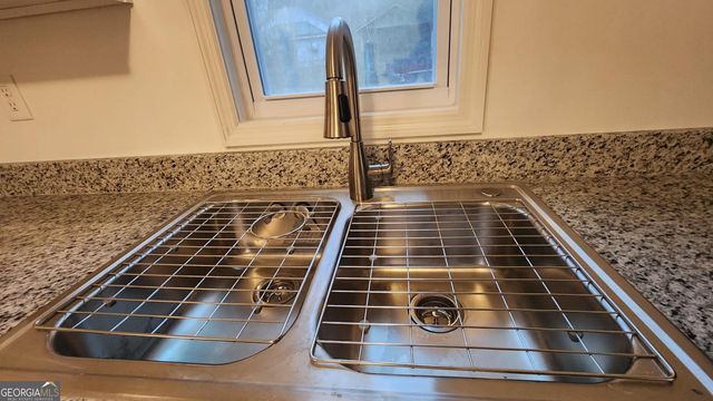 35 Sargent Tigner Street, Newnan, GA 30263