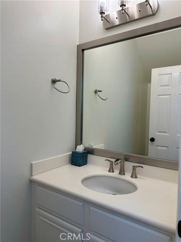 1368 Ashton Park Lane, Newbury Park (thousand Oaks), CA 91320