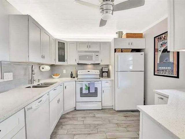 2615 NE 3RD Court 3010, Boynton Beach, FL 33435