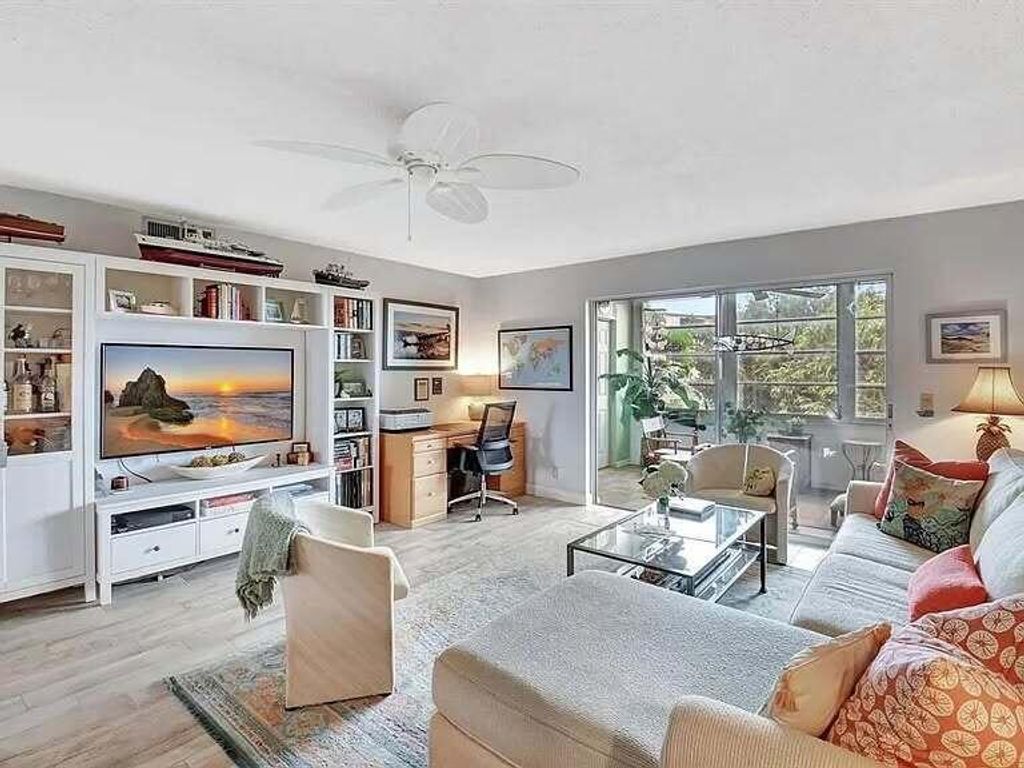 2615 NE 3RD Court 3010, Boynton Beach, FL 33435