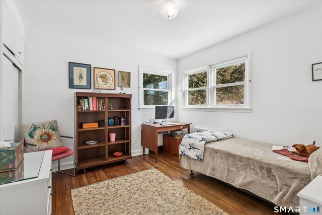 6 Acorn Lane, Norwalk, CT 06854